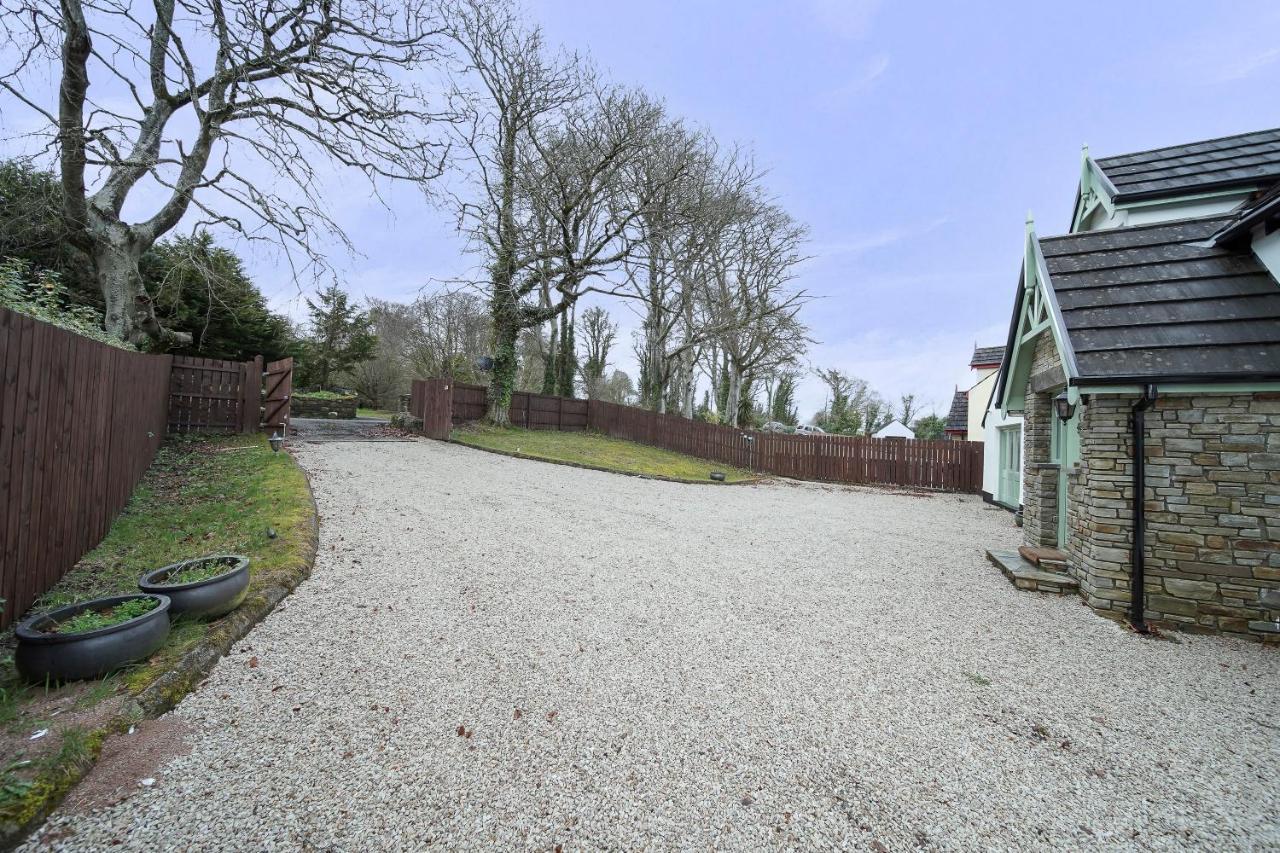 Luxury With Games - Sleeps 10 Casa vacanze Rathmullan