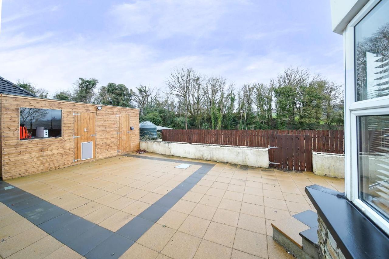 Luxury With Games - Sleeps 10 *